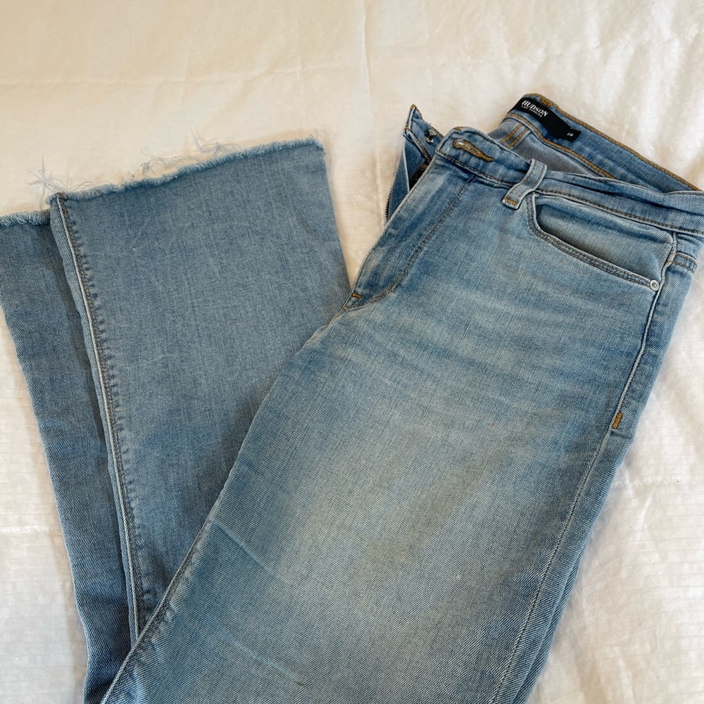 Hudson Barbara High-Rise Bootcut Cropped Jeans 28